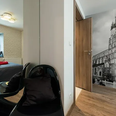 Cozy And Large 62 M2 With Air Conditioning, Old Town * Cracovia