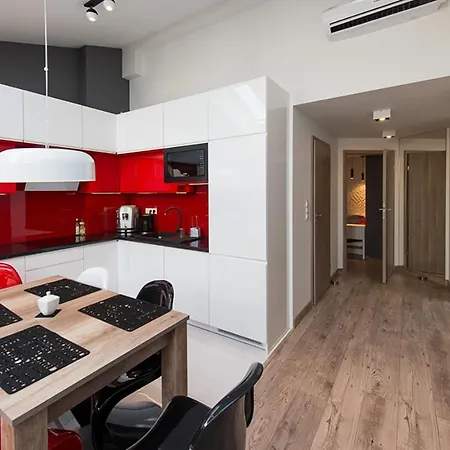 Cozy And Large 62 M2 With Air Conditioning, Old Town Cracovia